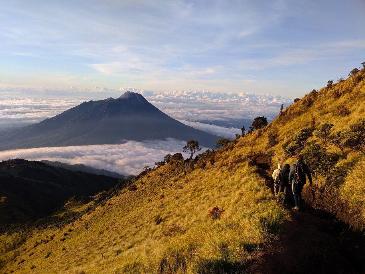 1280x960 Mount Merbabu and Mount Sumbing Hiking Tour 4D3N