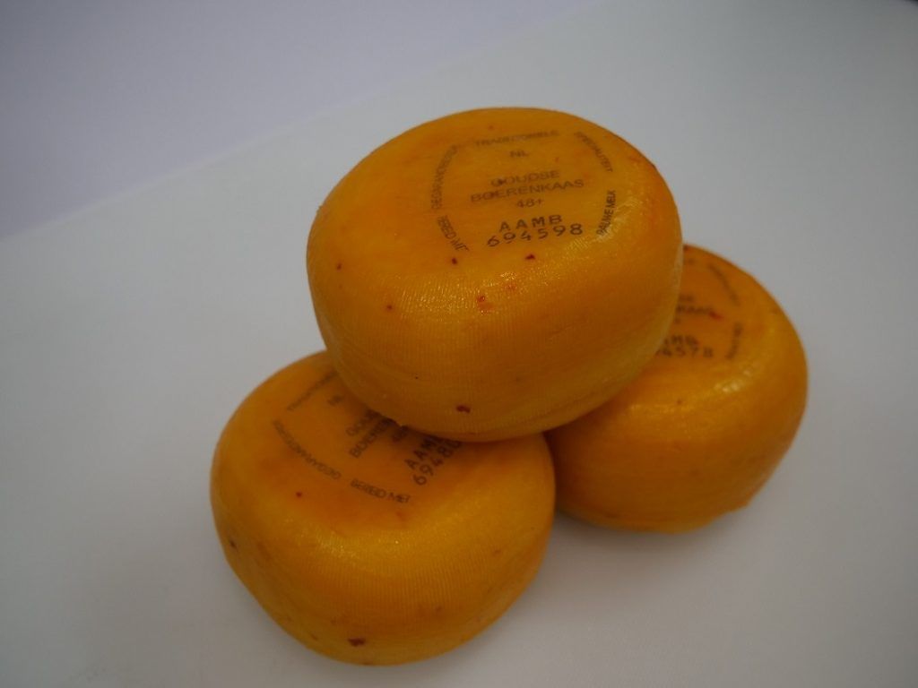 1024x768 Mini Gouda Onion Garlic Cheese with Onion, Garlic and Herbs