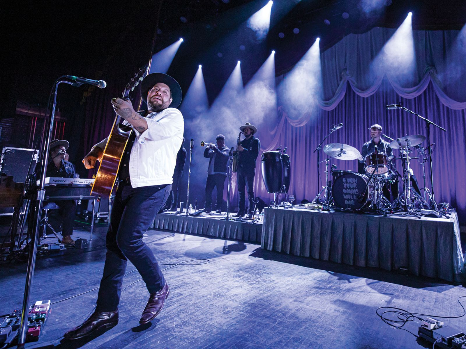 1600x1200 Nathaniel Rateliff Revisits His Roots With New Solo Album