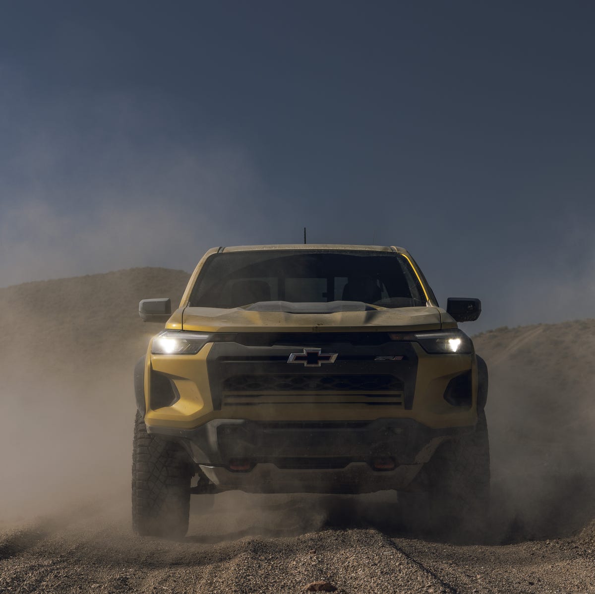 1200x1198 View Photo of the 2023 Chevrolet Colorado ZR2