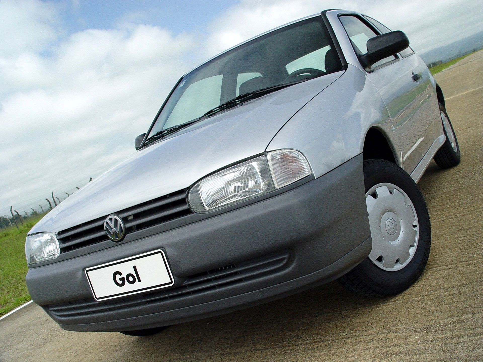 1920x1440 Volkswagen Gol Special 1.0 8v 2004