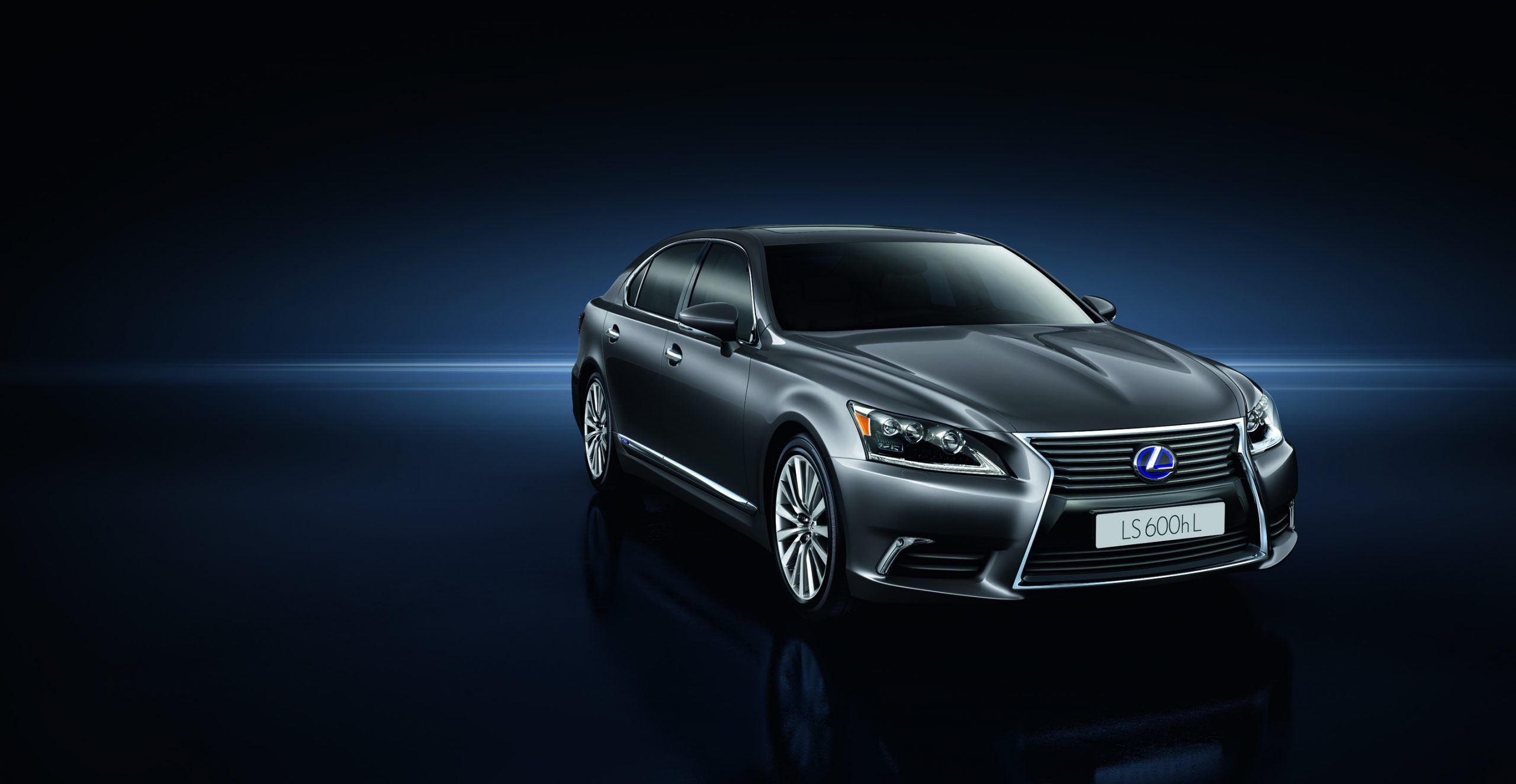 2560x1325 New Lexus LS: World First Technology As Standard Media Site