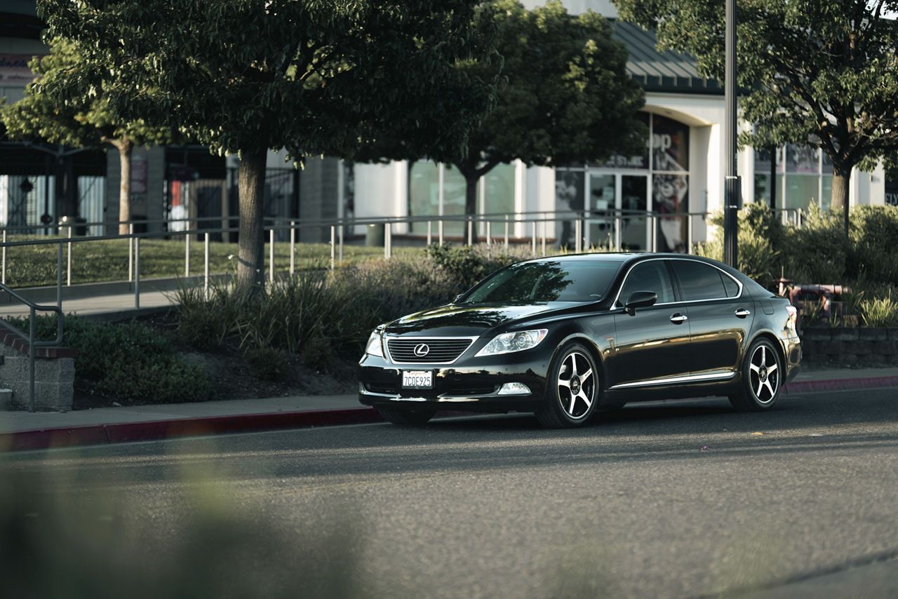 1280x854 Lexus LS460 P2E