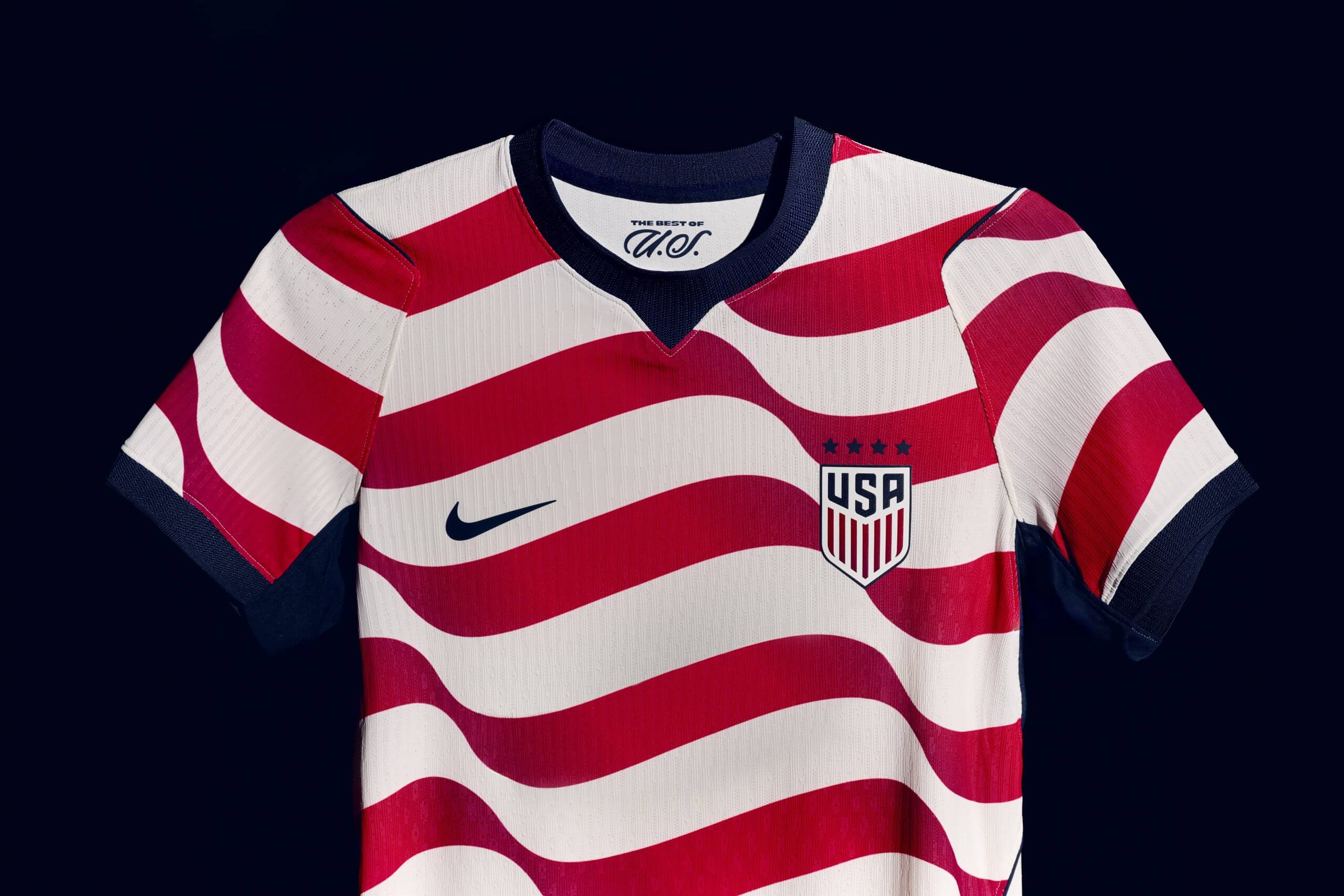 2560x1707 USA unveils 2026 World Cup kits, featuring waving flag and metallic star imagery