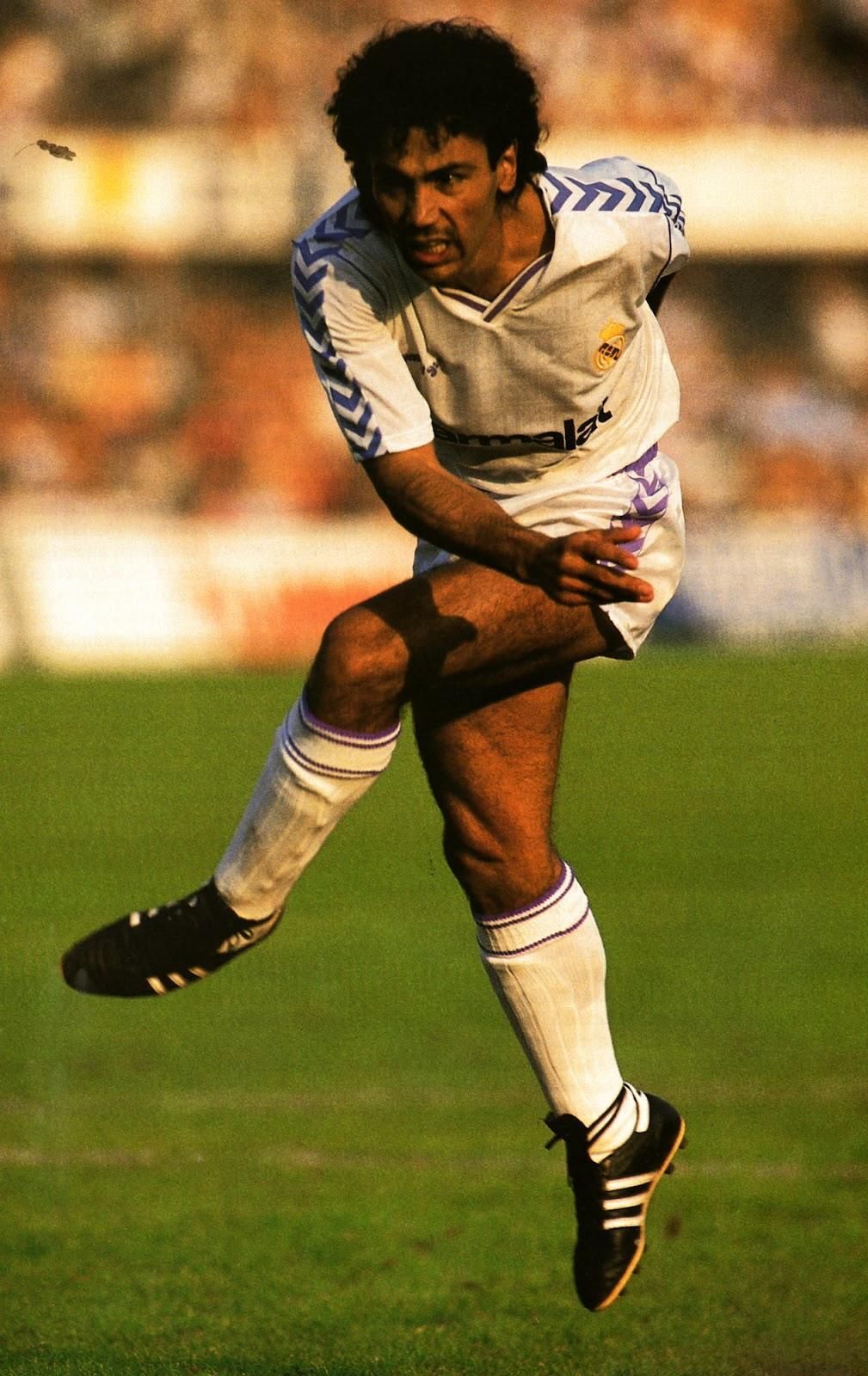 1009x1600 Hugo Sánchez Wallpaper
