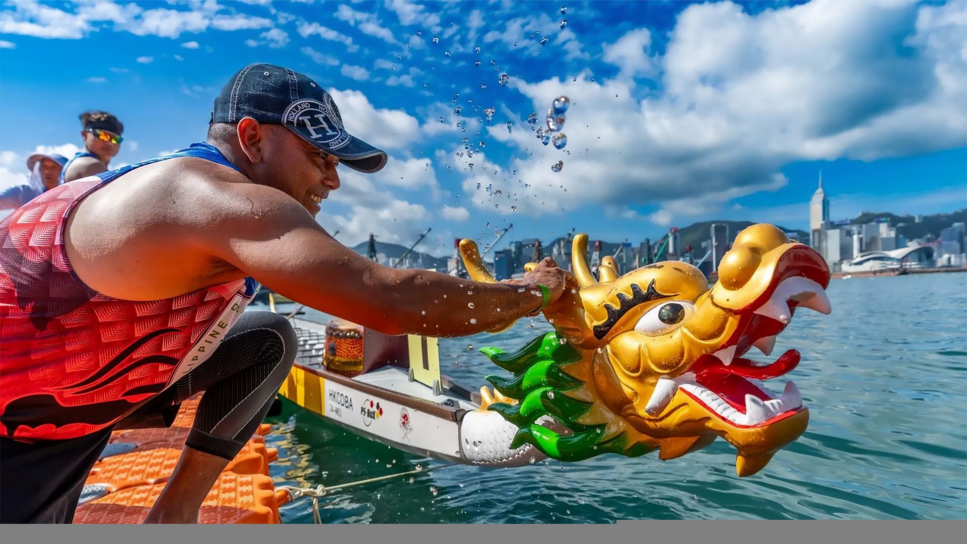 1920x1080 Golden Dragon: From poet to paddlers