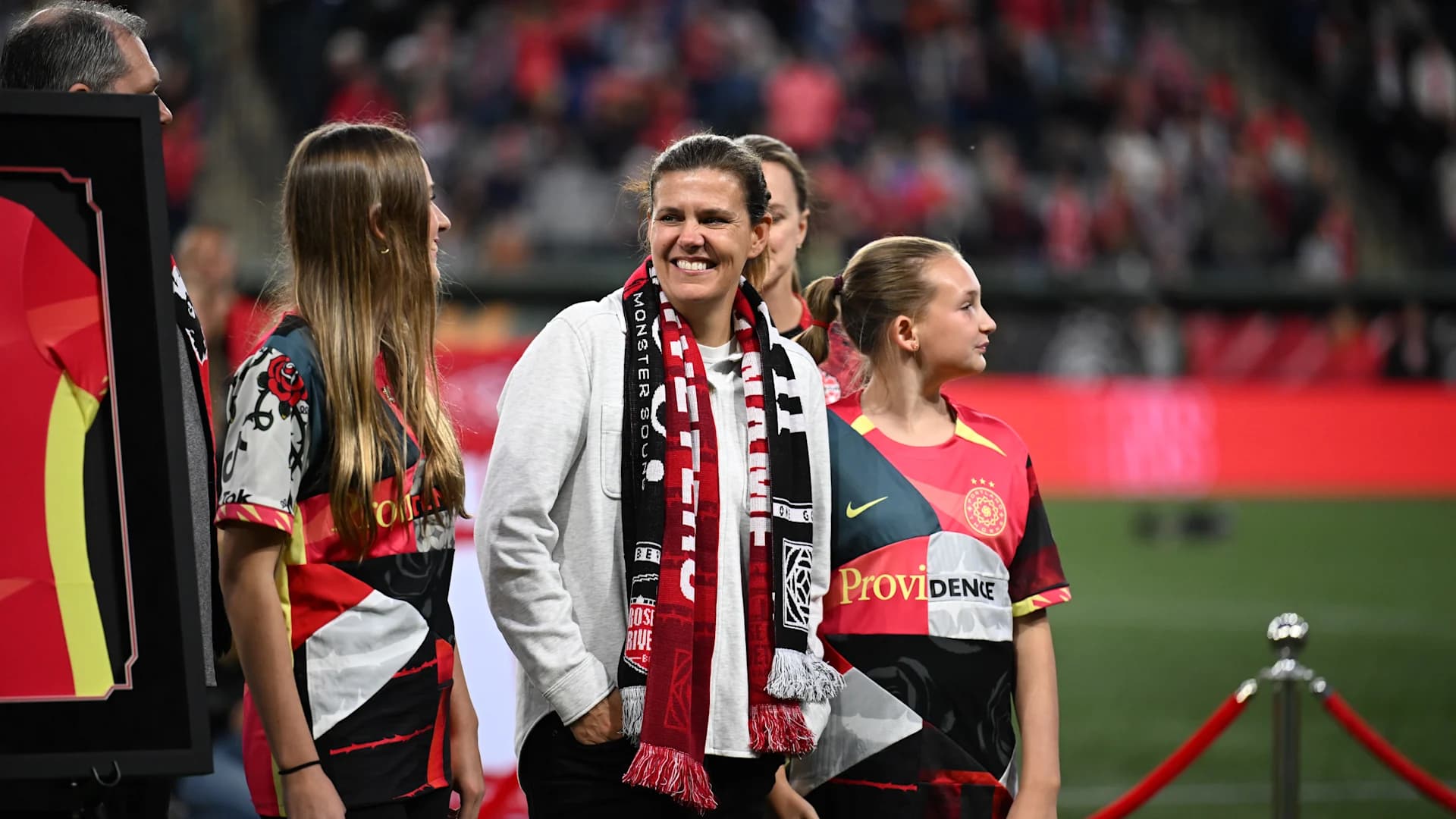 1920x1080 Portland turns out to celebrate Christine Sinclair's Thorns Hall of Fame induction