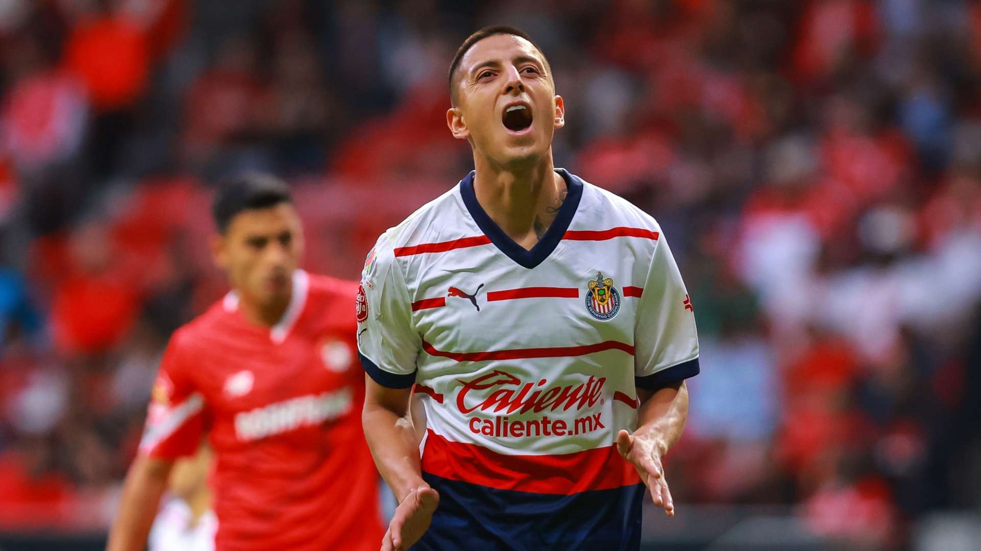 1920x1080 OFICIAL: Roberto Alvarado renueva contrato con Chivas hasta el 2029. Goal.com Chile