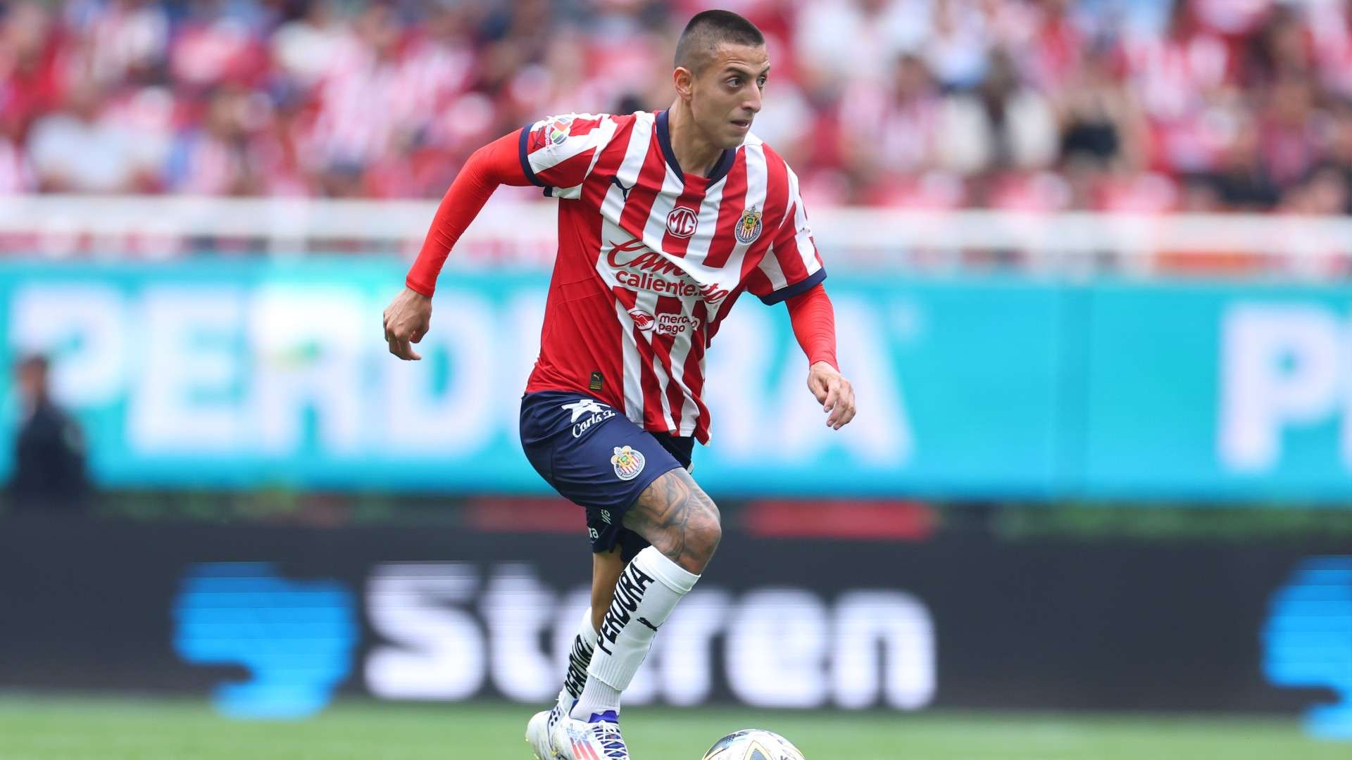 1920x1080 Reportes: Roberto 'Piojo' Alvarado sería pretendido por el Flamengo de Brasil. Goal.com México