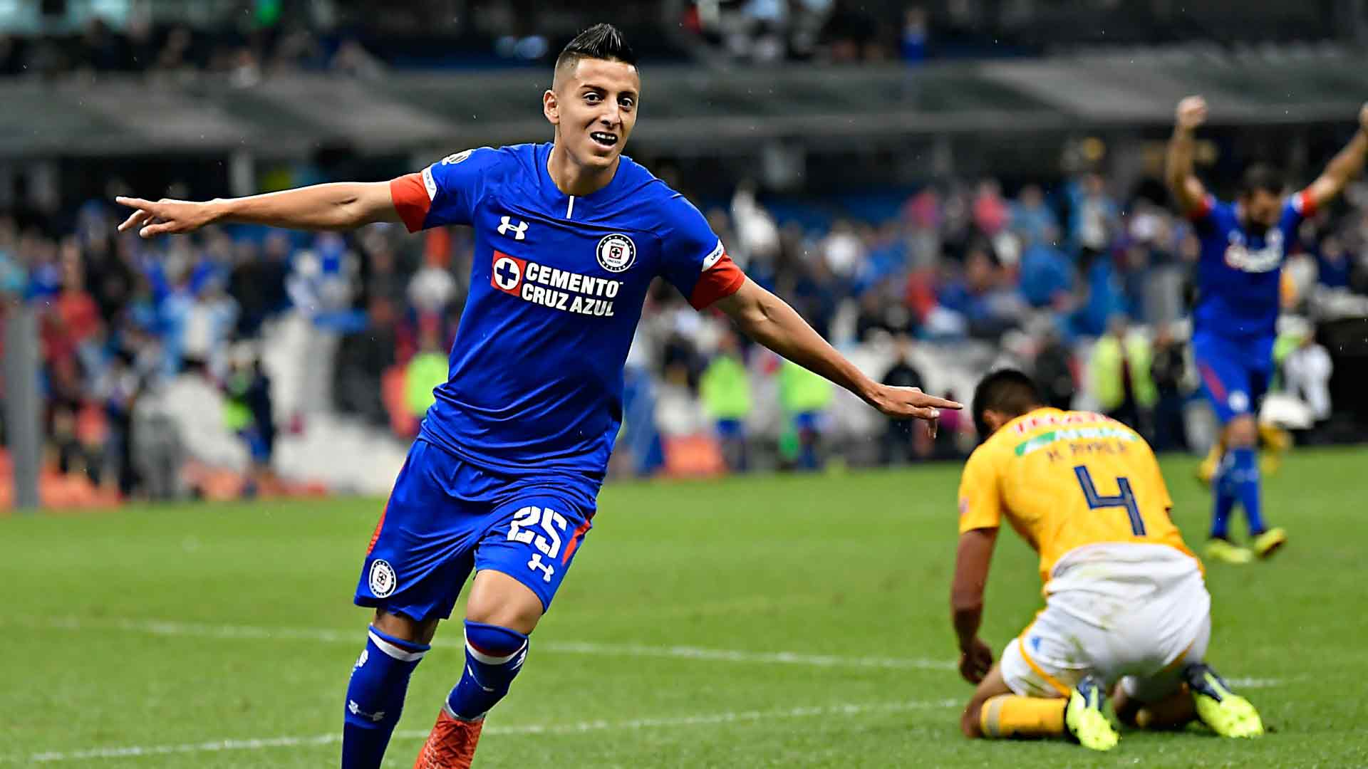 1920x1080 Roberto Alvarado