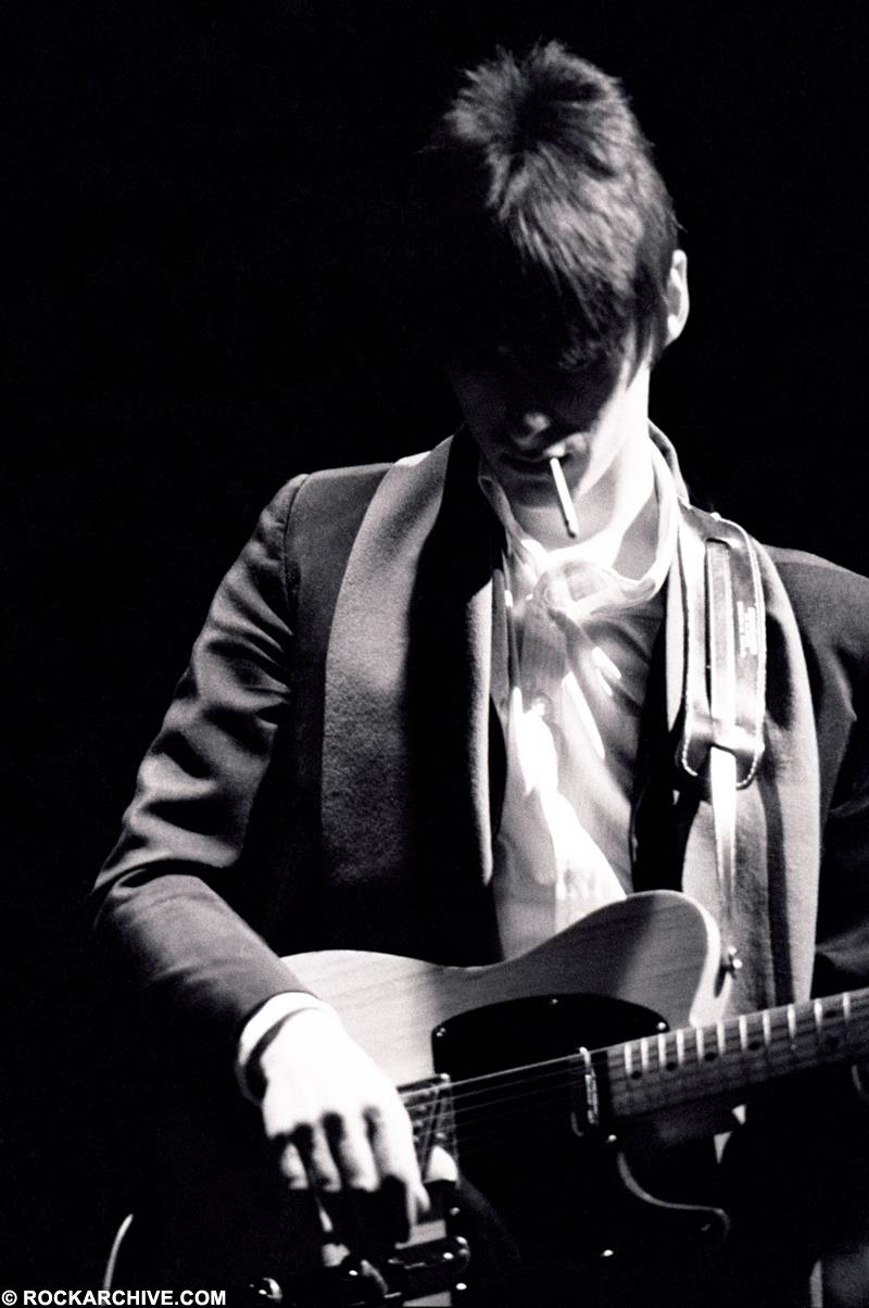 800x1204 Paul Weller, The Jam. Finsbury 1981 Print. Steve Rapport Photo