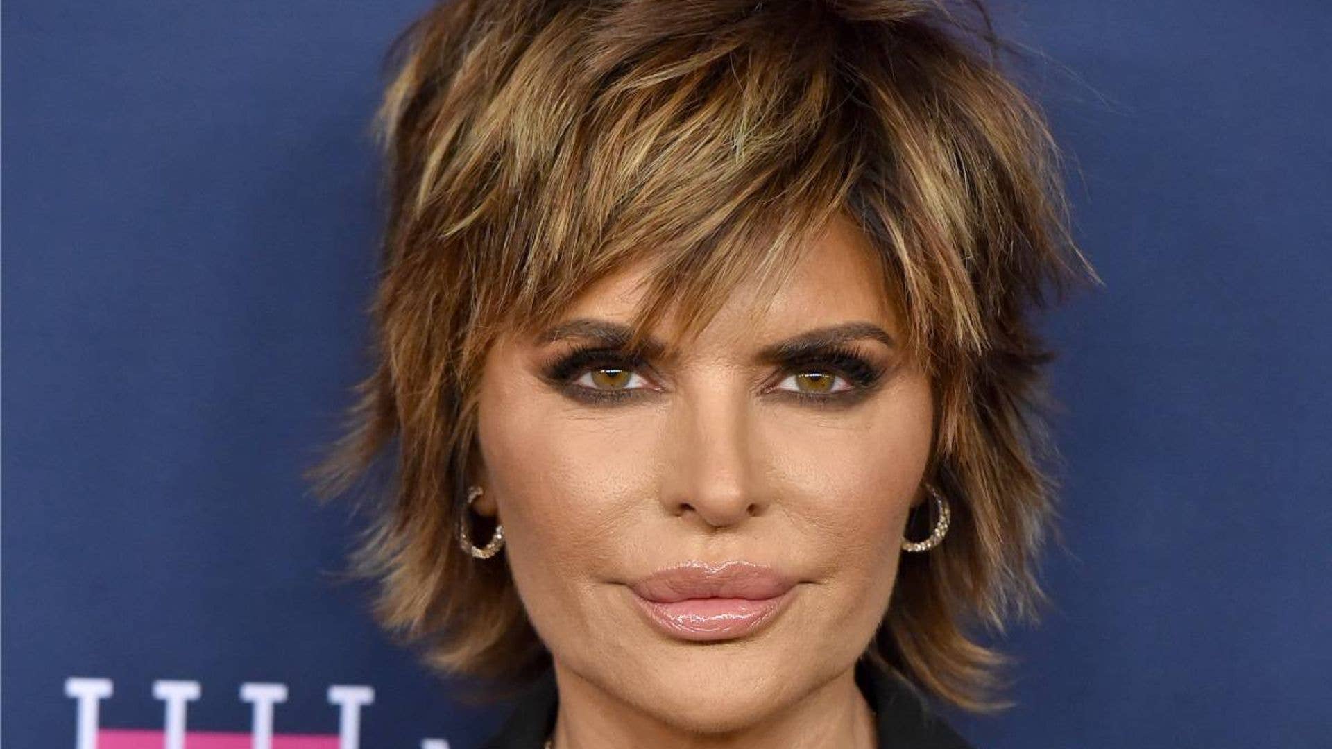 1920x1080 Lisa Rinna's pool inside her $4 million home is far from what you'd expect