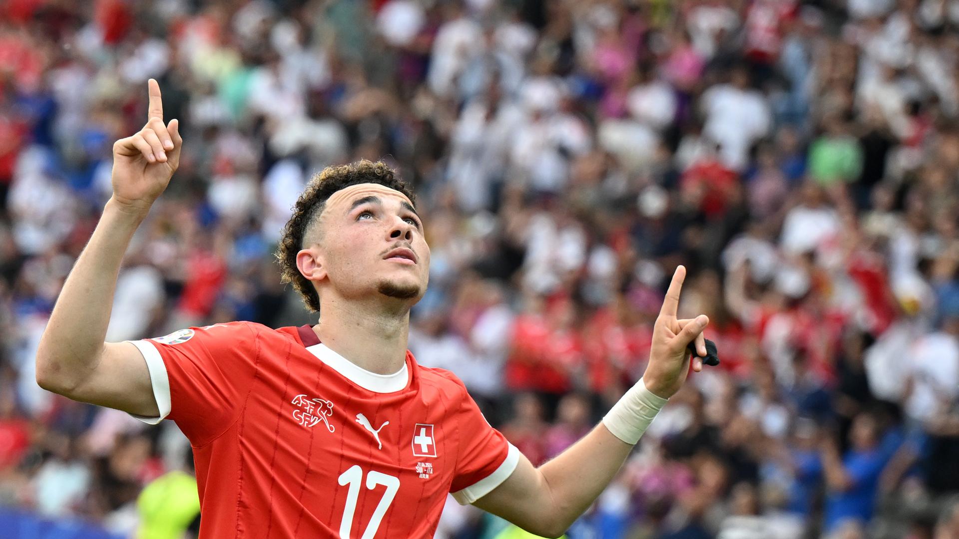 1920x1080 Fußball gewinnt Achtelfinalspiel gegen Titelverteidiger Italien