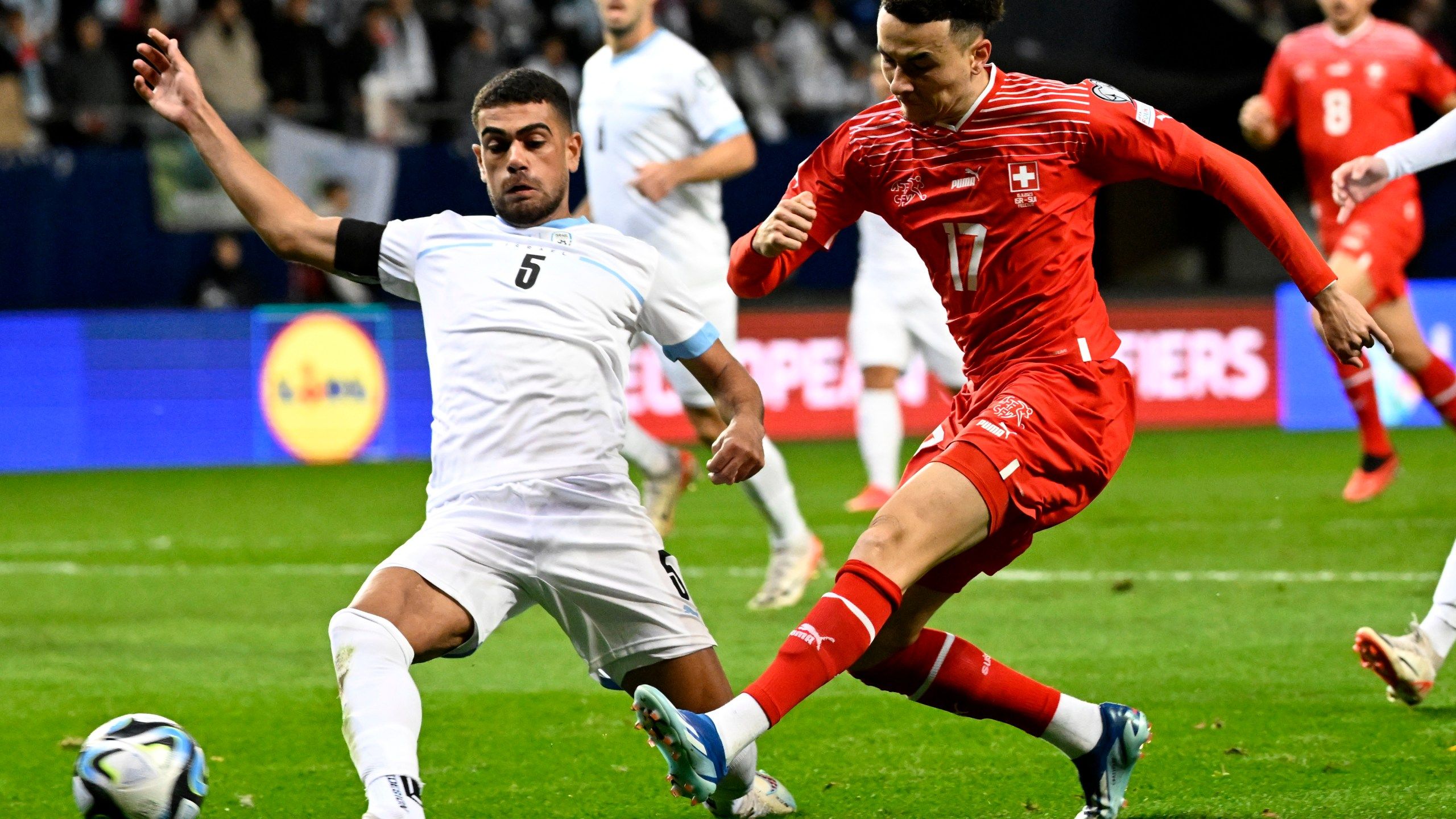 2560x1440 Israel And Switzerland Draw 1 1 In Euro 2024 Qualifying Game In Hungary
