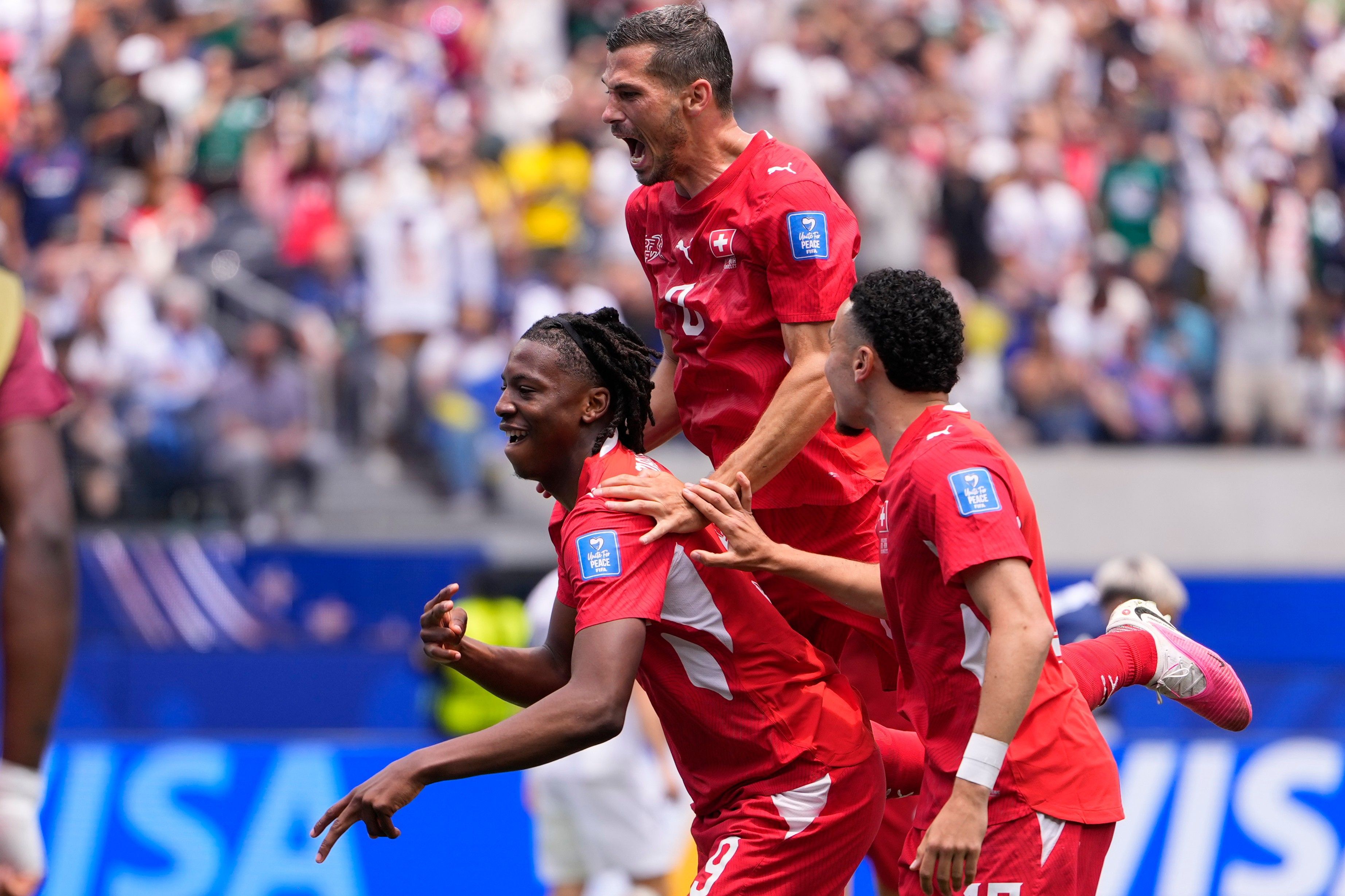 3689x2459 Switzerland Coach Uses Hydration Break To Spark Late Goal Barrage In 4 1 World Cup Win Over Bosnia -