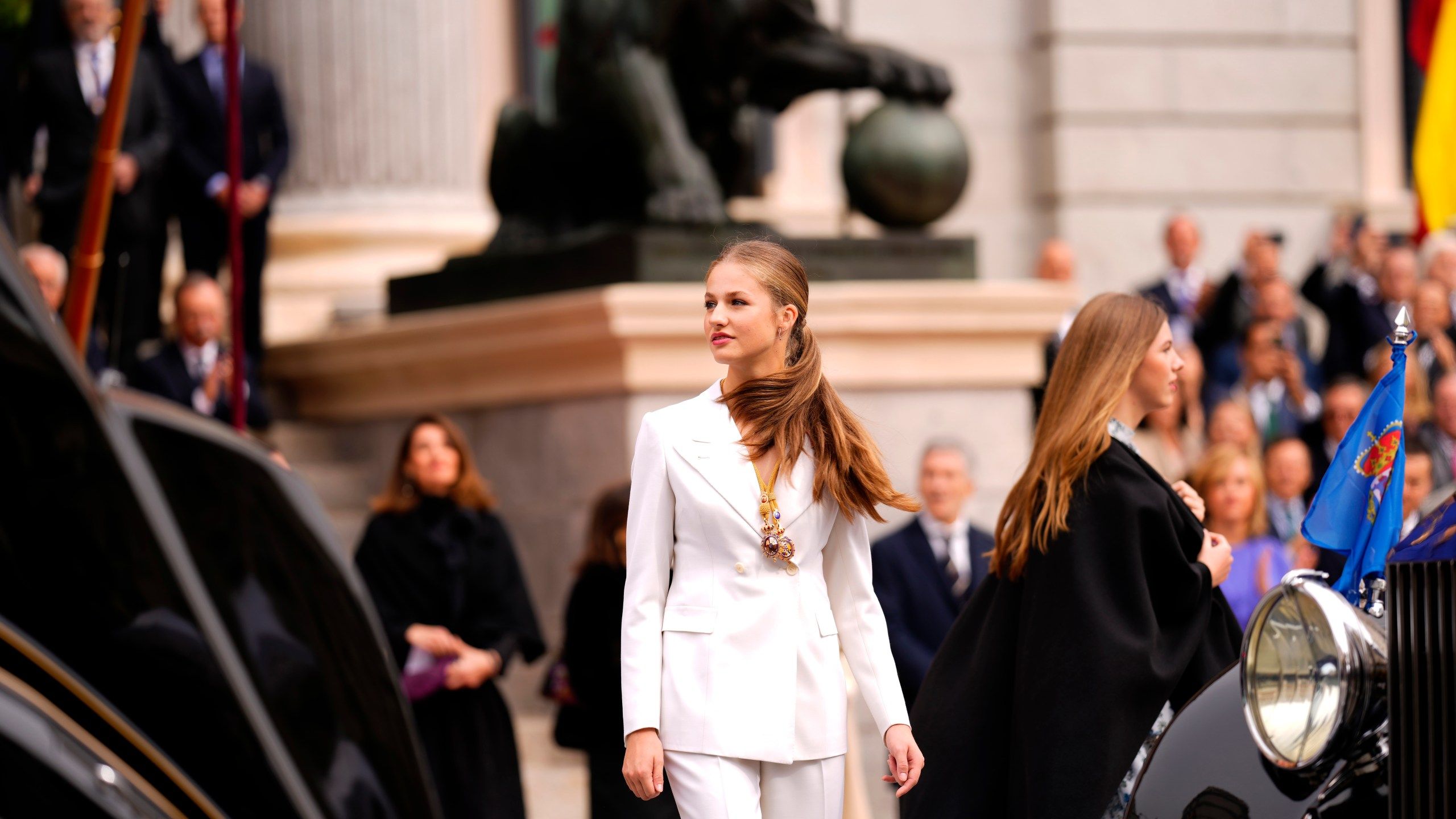 2560x1440 Spain's Crown Princess Leonor Turns 18 And Is Feted As The Future Queen At A Swearing In Ceremony