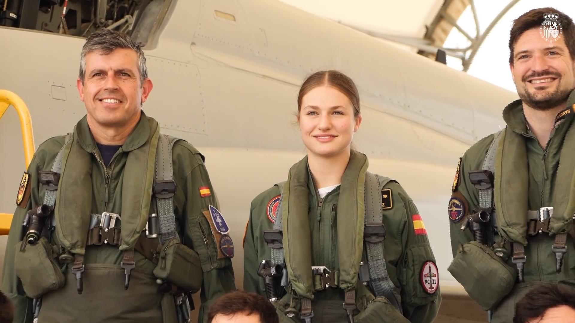 1920x1080 Spanish Royal House releases video of Princess Leonor on an instruction flight