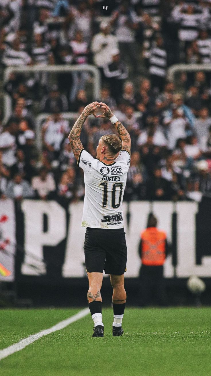 736x1308 Roger Guedes Wallpaper