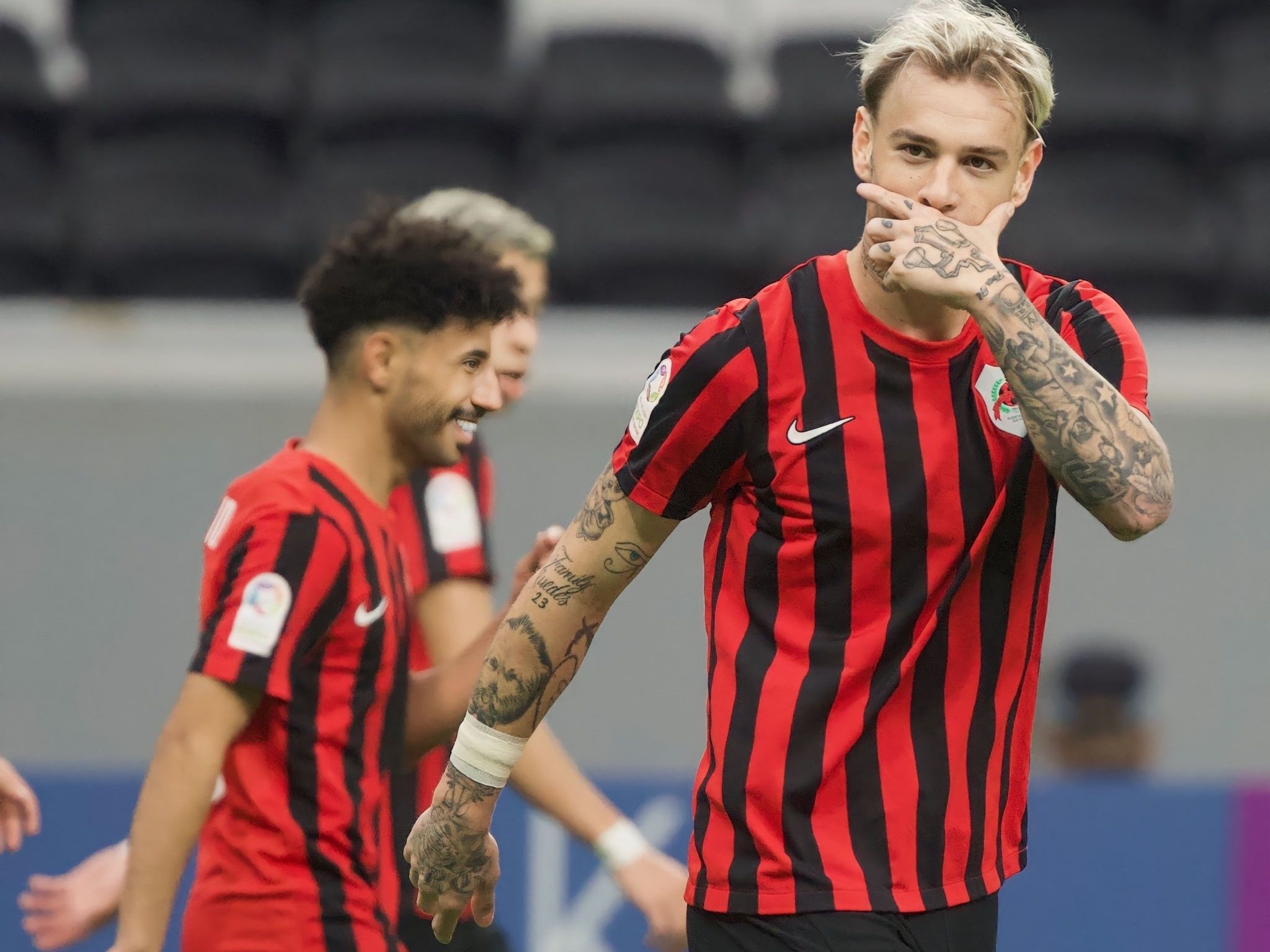 2048x1536 Com Gols E Assistências, Róger Guedes Brilha Em Vitória Do Al Rayyan