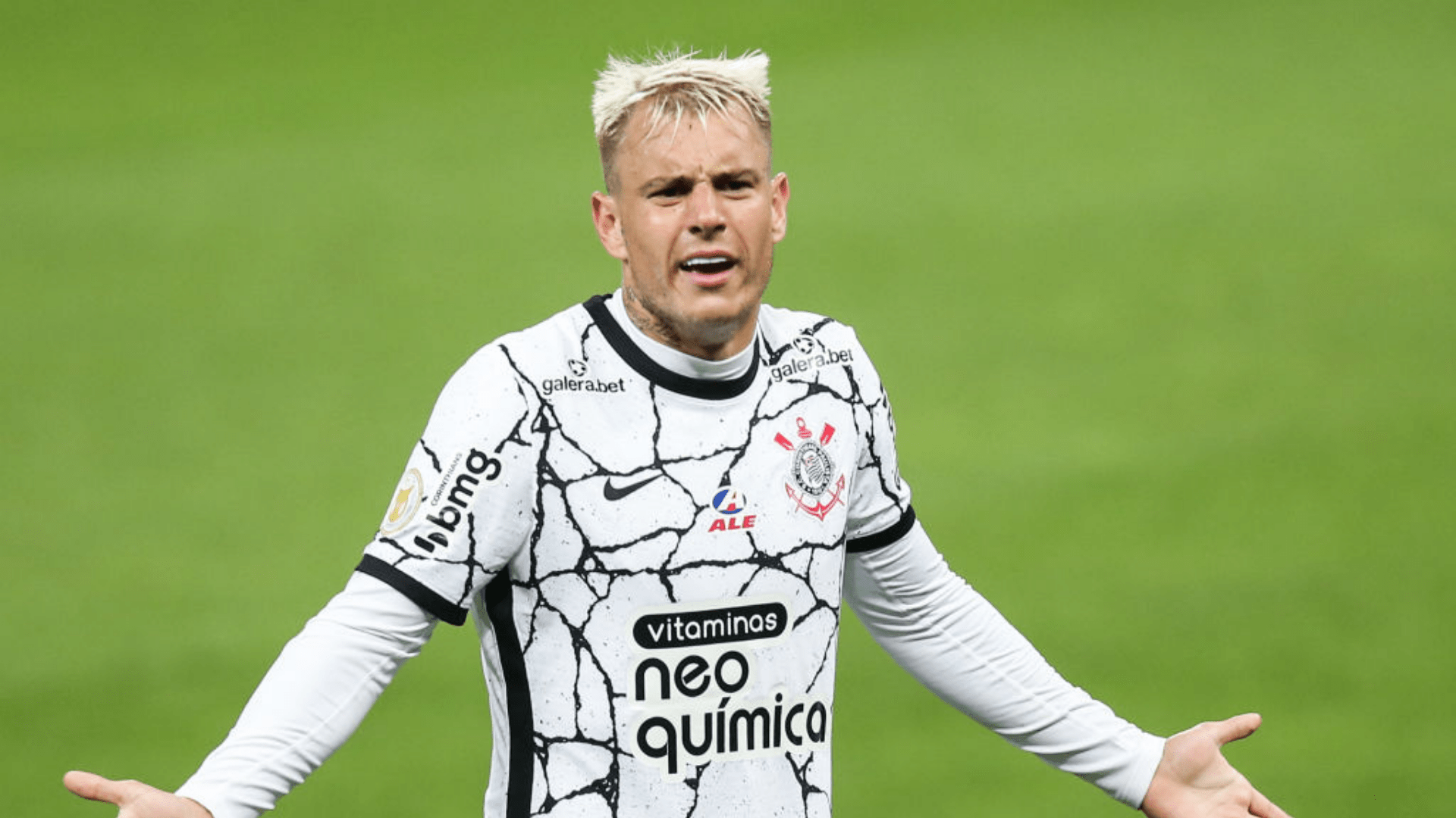 1920x1080 Corinthians: Róger Guedes tem casa assaltada e desabafa
