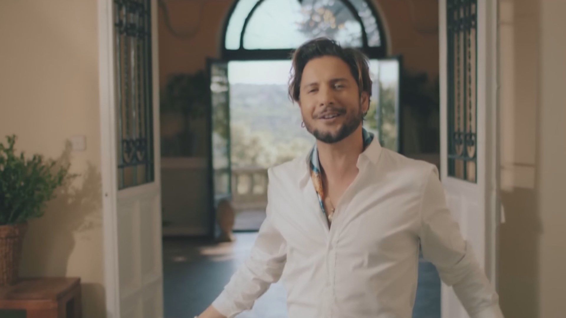 1920x1080 'La Reina del Baile', el nuevo single de Manuel Carrasco