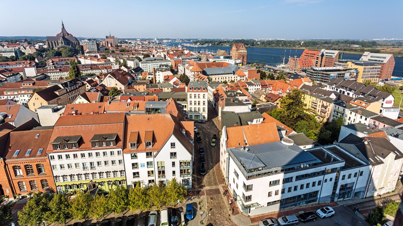 1366x768 Rostock Travel Guide