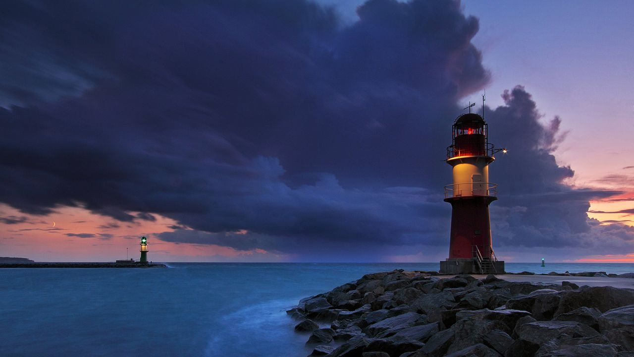 1280x720 The Lighthouses Of Warnemünde, Rostock, Mecklenburg Vorpommern, Germany Gallery · Peapix