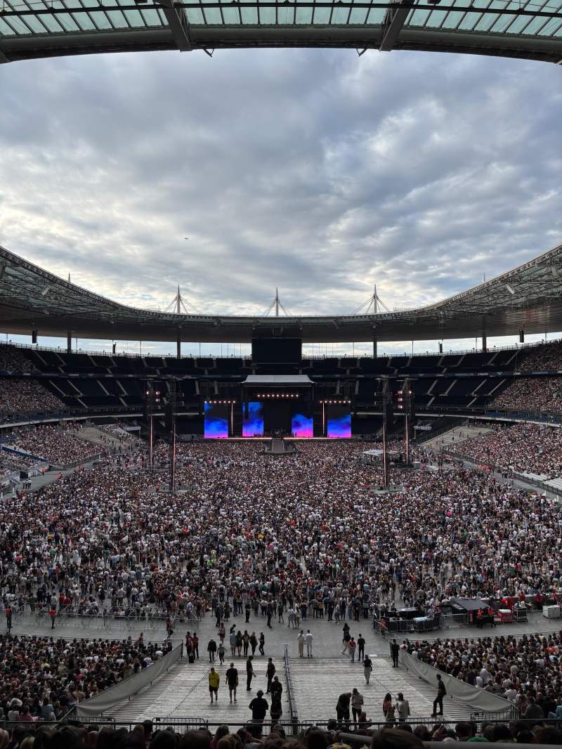 800x1066 Stade de France, section Y row seat 38