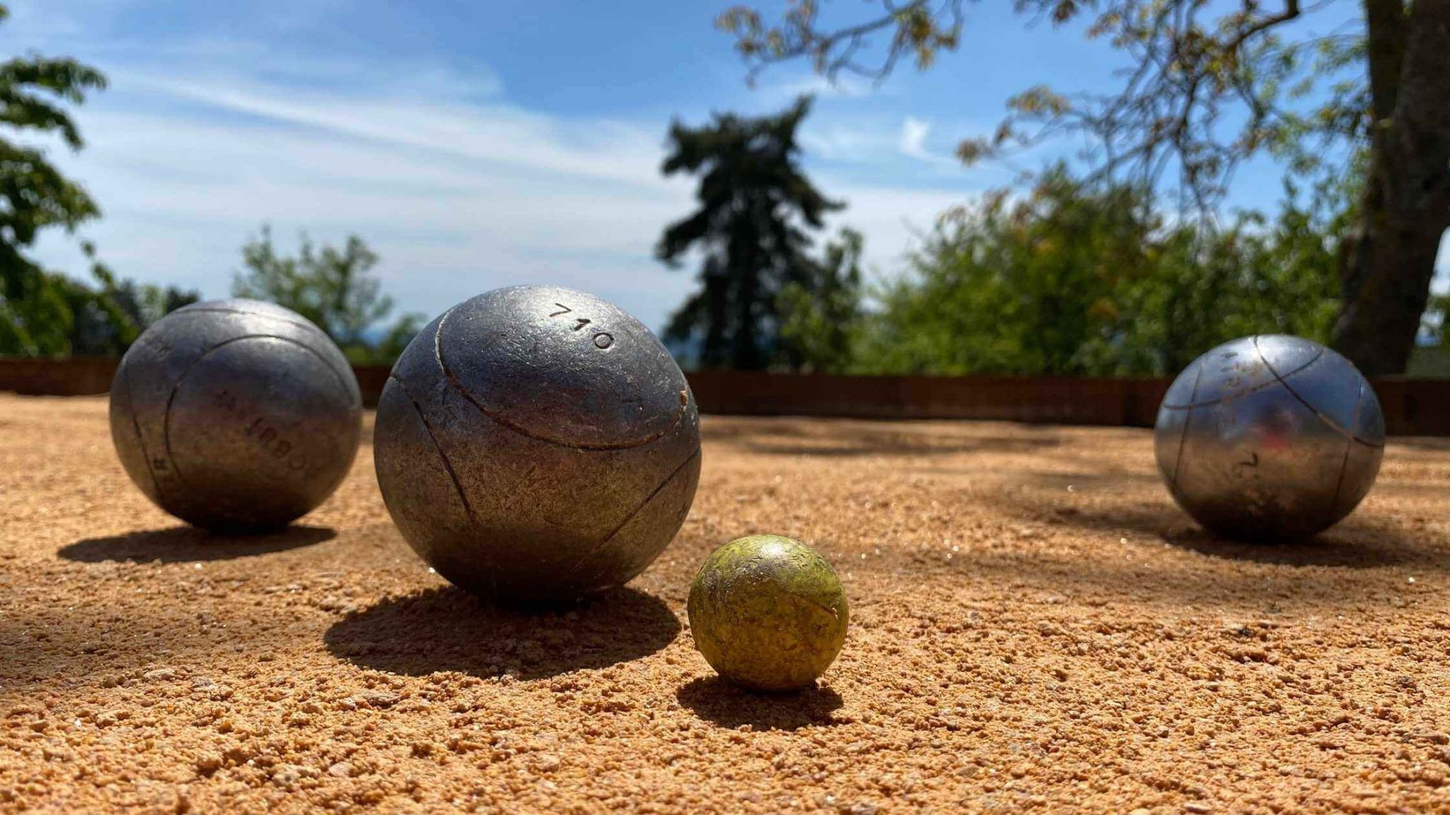 2048x1152 The Rules of Pétanque Game: A Guide to Game of Boules