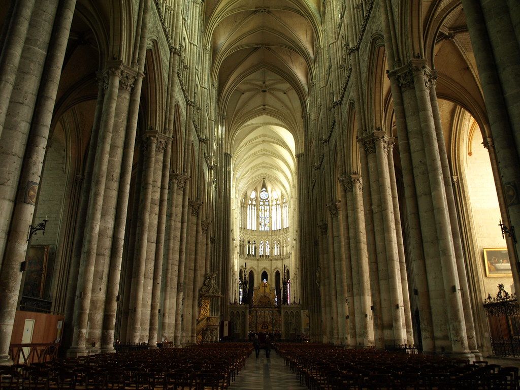 1024x768 Amiens gothic architecture. Amiens Cathedral gothic archite