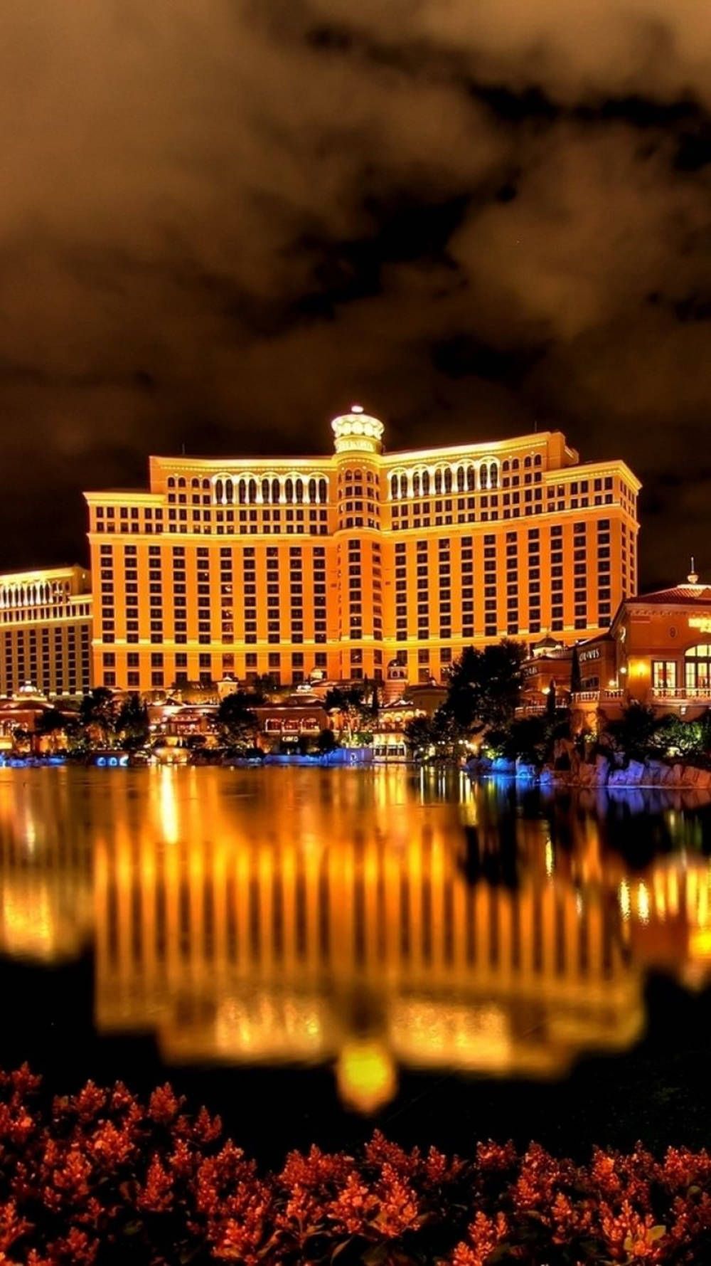1000x1779 Free HD Casino Wallpaper