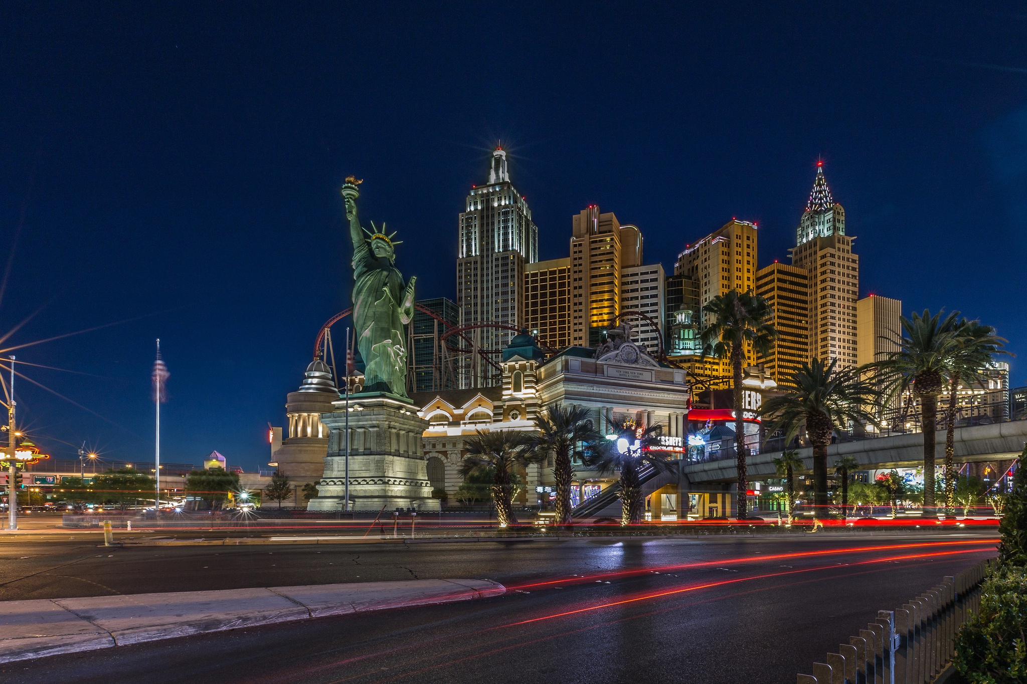 2048x1365 Wallpaper night, street, home, Las Vegas, USA, the statue of liberty, casino for mobile and desktop, section город, resolution 2048x1365