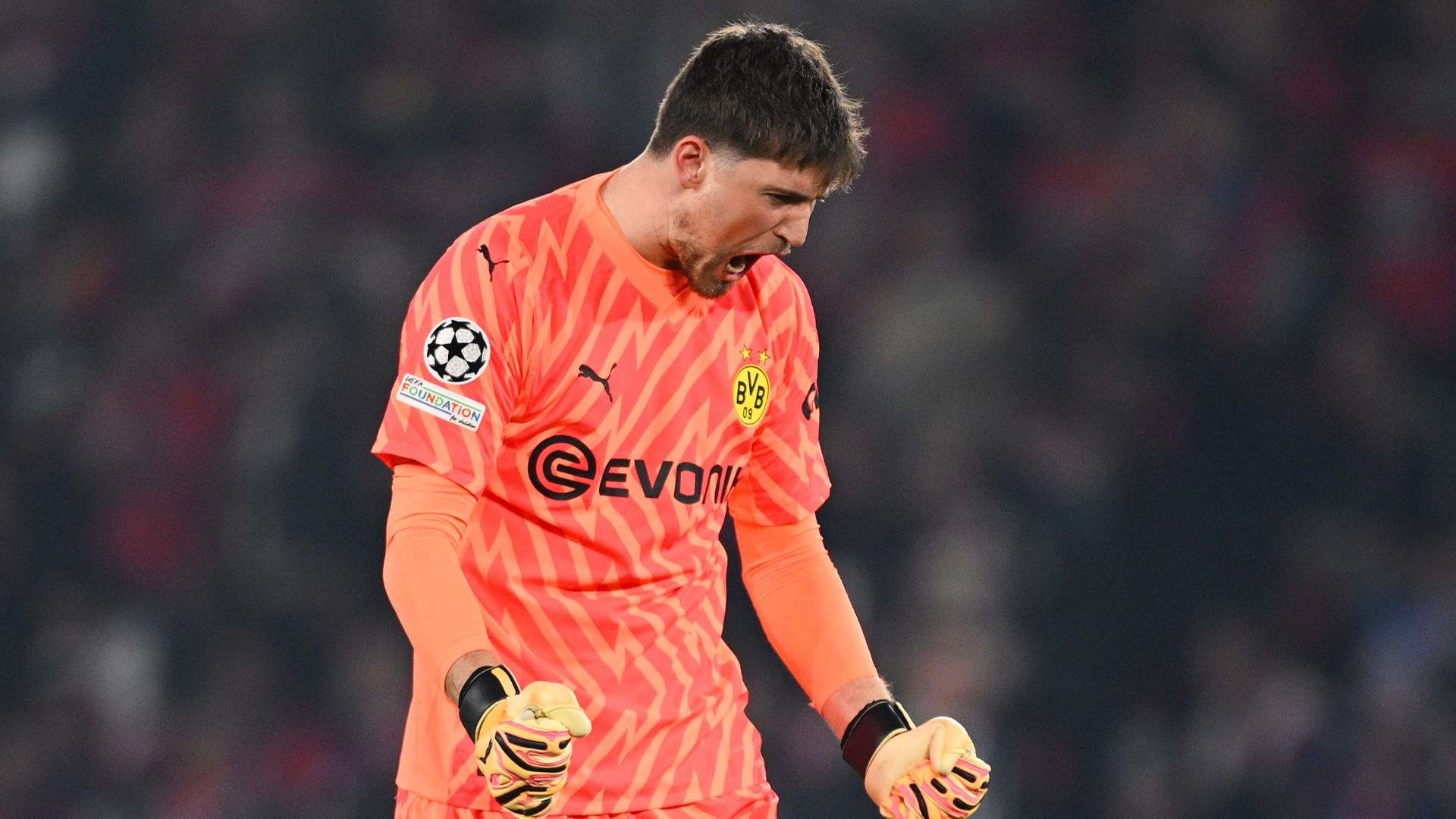 1920x1080 New goalkeeper for Chelsea?! Blues to rival Man Utd for Borussia Dortmund's Gregor Kobel as Enzo Maresca eyes potential replacement for blundering Robert Sanchez. Goal.com US
