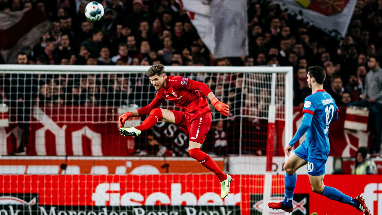 1600x900 VfB Stuttgart. Gregor Kobel Verpflichtung