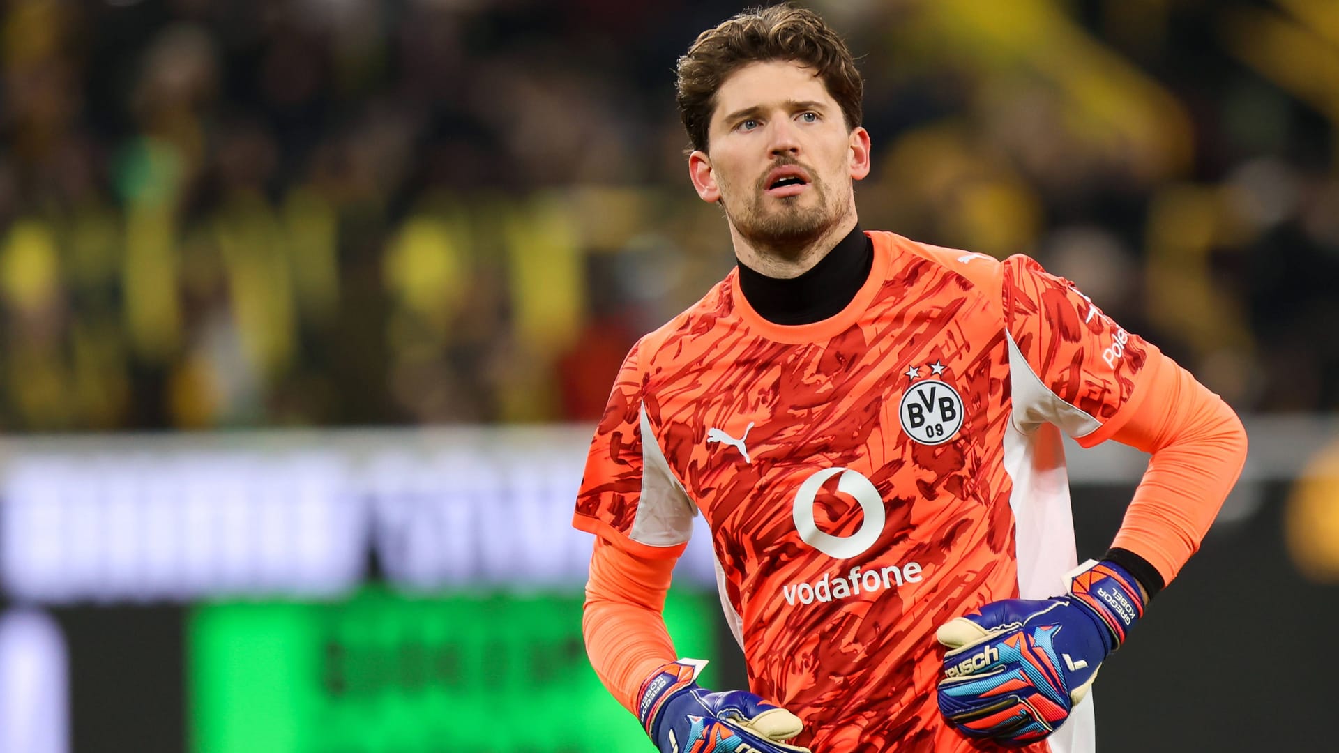 1920x1080 BVB: Gregor Kobel giftet Reporter wegen strittiger Szene an