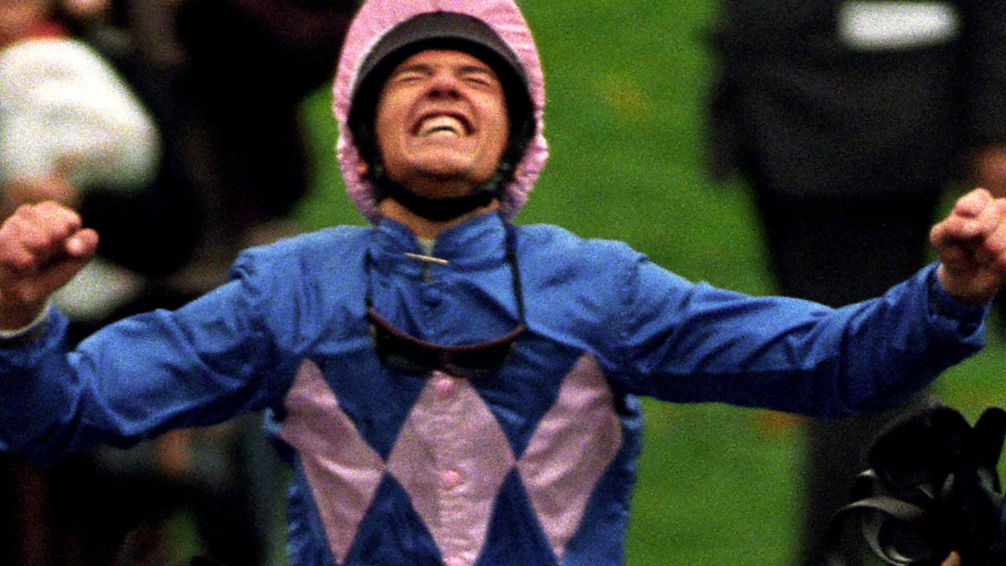 2048x1152 Frankie Dettori: Jockey recalls 'Magnificent Seven' at Ascot 20 years on