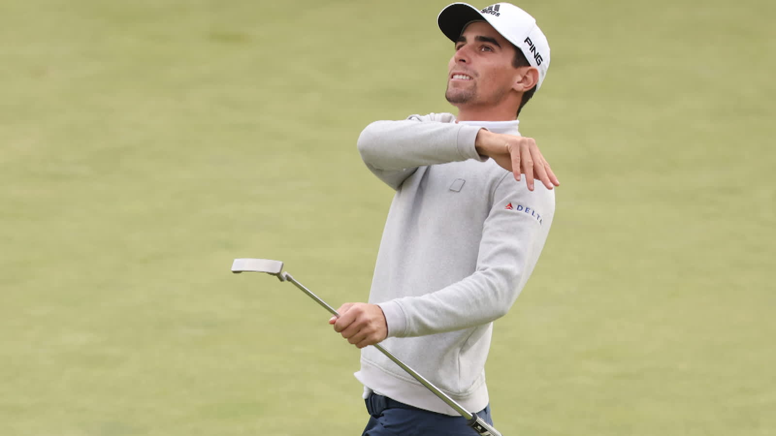 1600x900 WiretoWire: Joaquin Niemann shines bright among stars at Riviera
