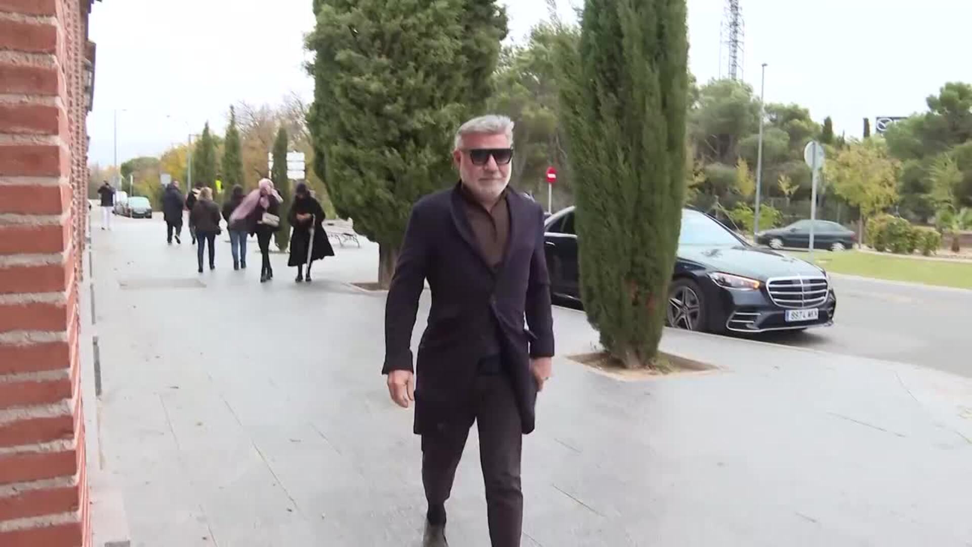 1920x1080 Joaquín Torres, desolado tras el fallecimiento de su padre, le da su último adiós
