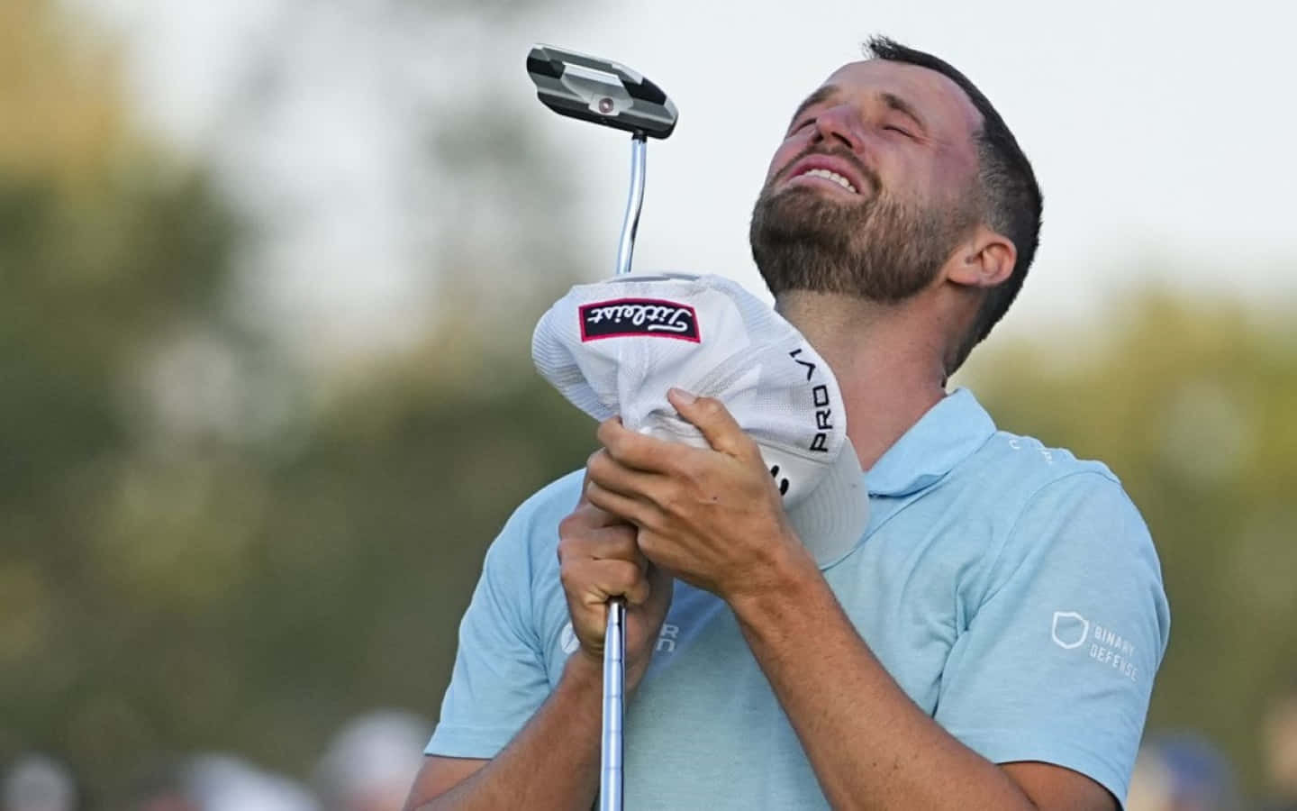 1440x900 Download Caption: Wyndham Clark Swinging His Club Professionally Wallpaper