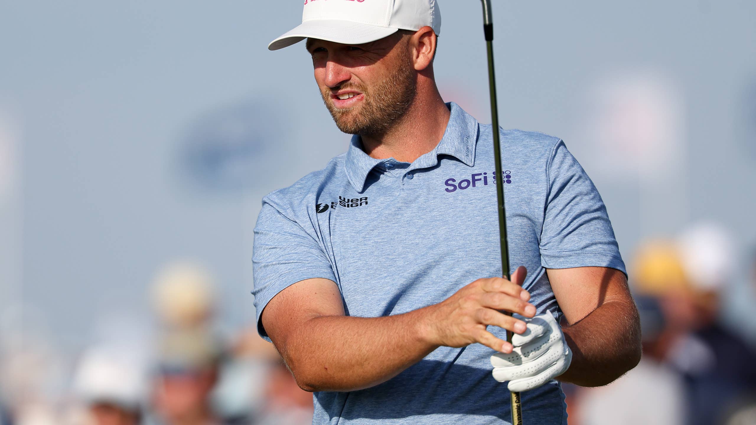 2560x1440 Wyndham Clark Leads U.S. Open Before Darkness Stops Shinnecock