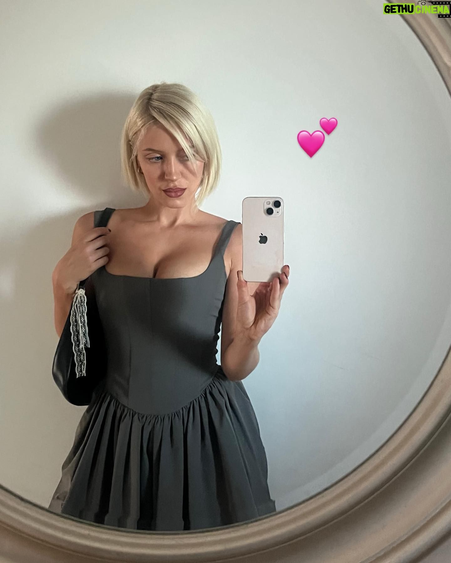 1440x1800 Actress Karina Kolokolchykova HD Photo and Wallpaper September 2024