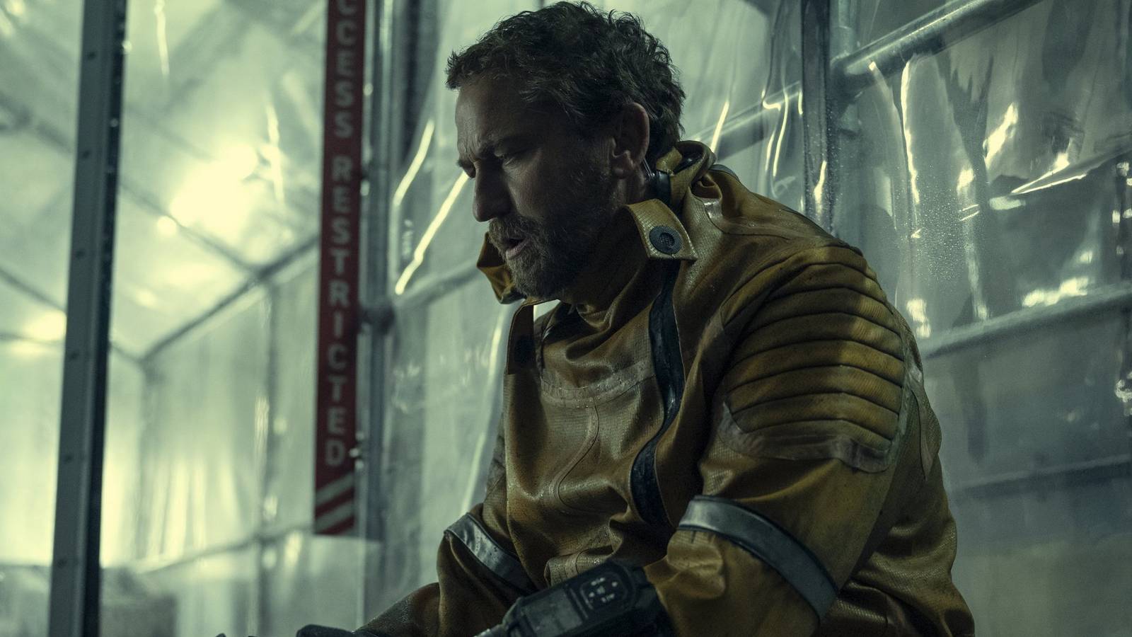 1600x900 Gerard Butler's 98 Minute Action Thriller Finally Dethroned On HBO Max