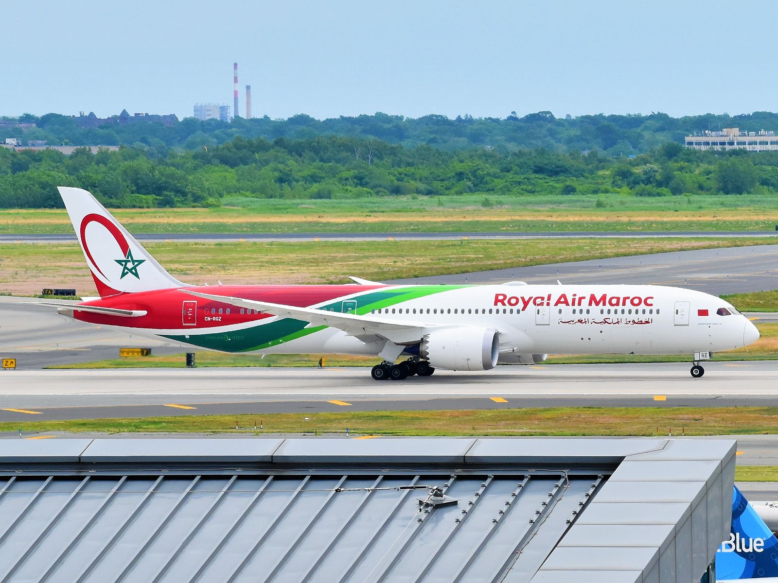 1600x1200 Royal Air Maroc Boeing 787 9 Dreamliner CN RGZ Departing JFK