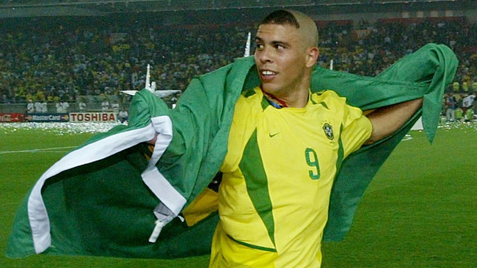 1600x900 Ronaldo: Brazil legend's beautiful rebirth at the 2002 World Cup