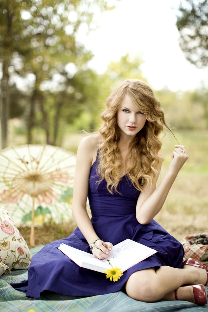 728x1092 HD wallpaper: Taylor Swift, women, singer, blue eyes, blonde, long hair, wavy hair