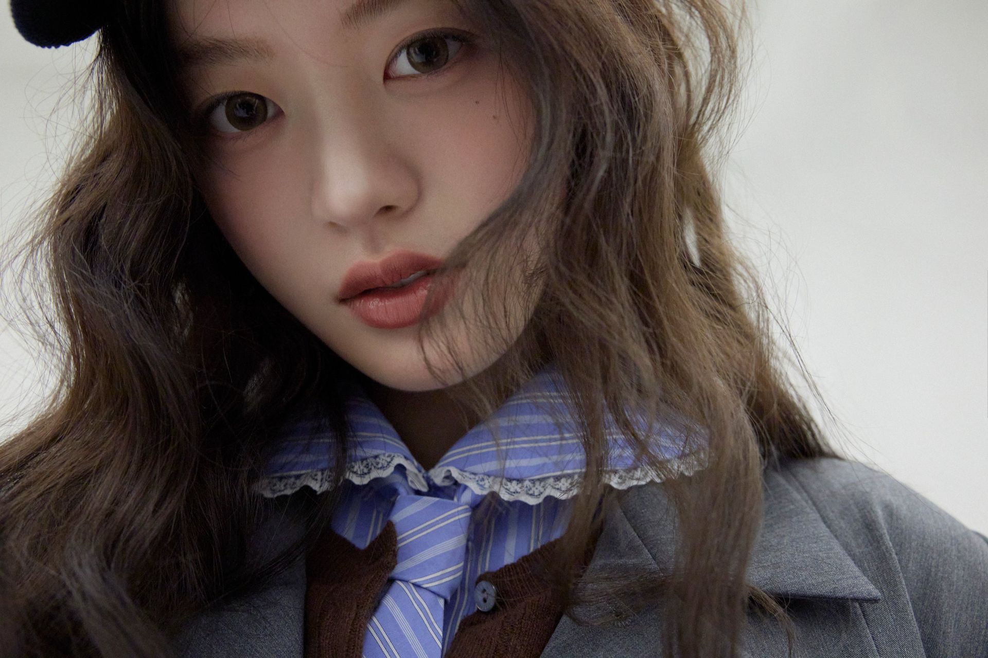 1920x1280 Love on the Sidelines.. YunJu on the Sidelines