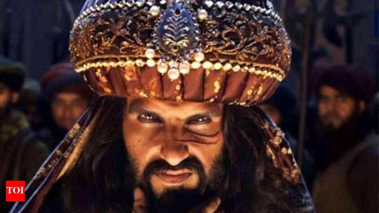1280x720 Ranveer Singh reveals why he will never play a dark role like Alauddin Khilji again. Hindi Movie News of India