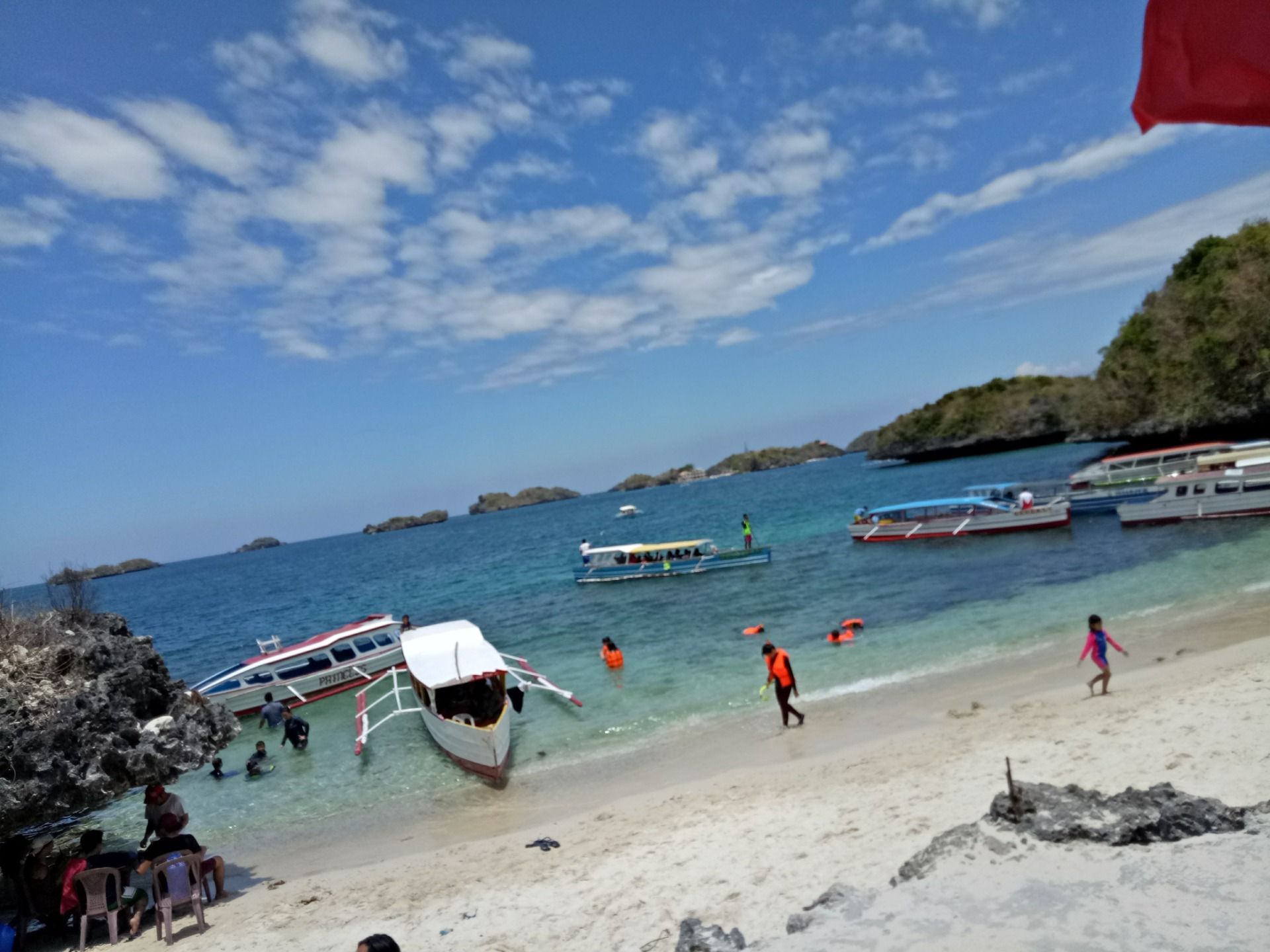 1920x1440 HUNDRED ISLANDS, PHILIPPINES : Is it really a HUNDRED??
