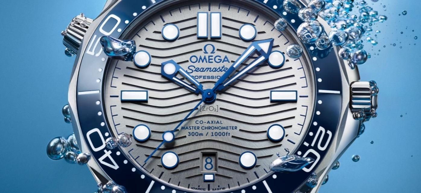 1395x639 Omega Seamaster Helium Escape Valve