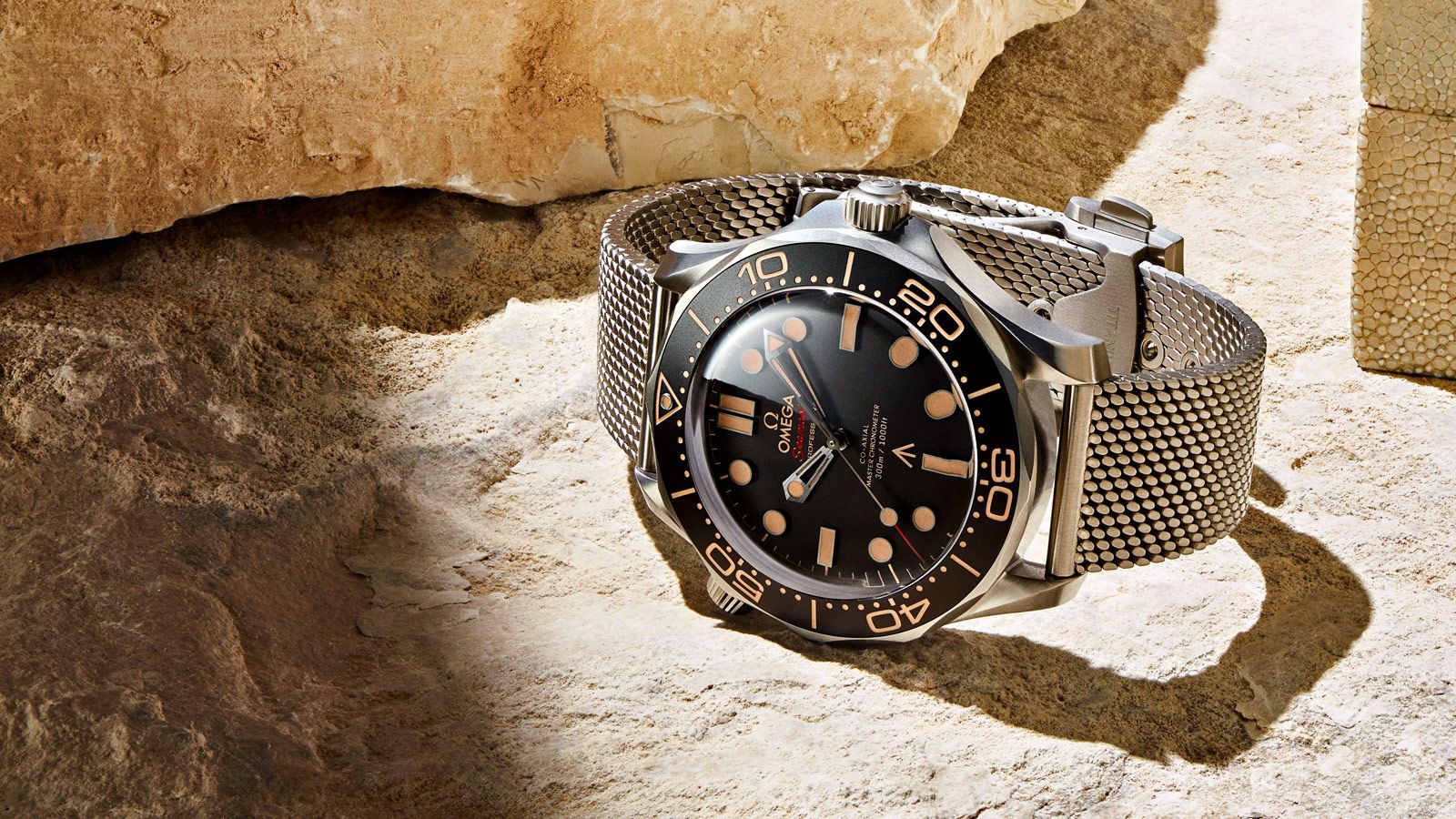 1600x900 New Watch Alert. Omega Seamaster Diver 300M 007 Edition